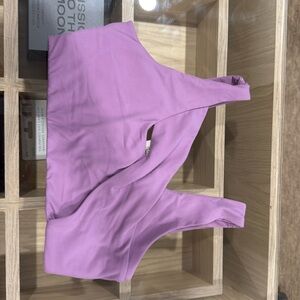 Lululemon purple sports bra